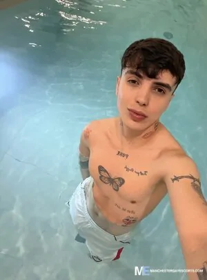 Gay Escort Matteo 22yr - sucking